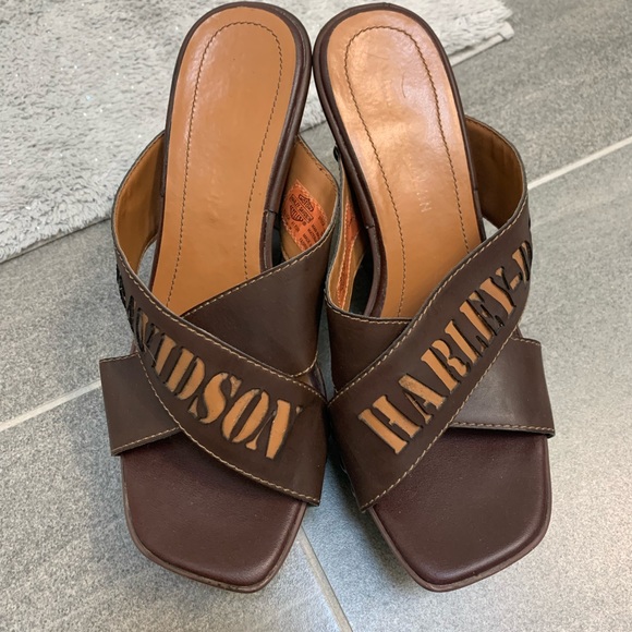 Harley Davidson Platform Sandals - Picture 2 of 3
